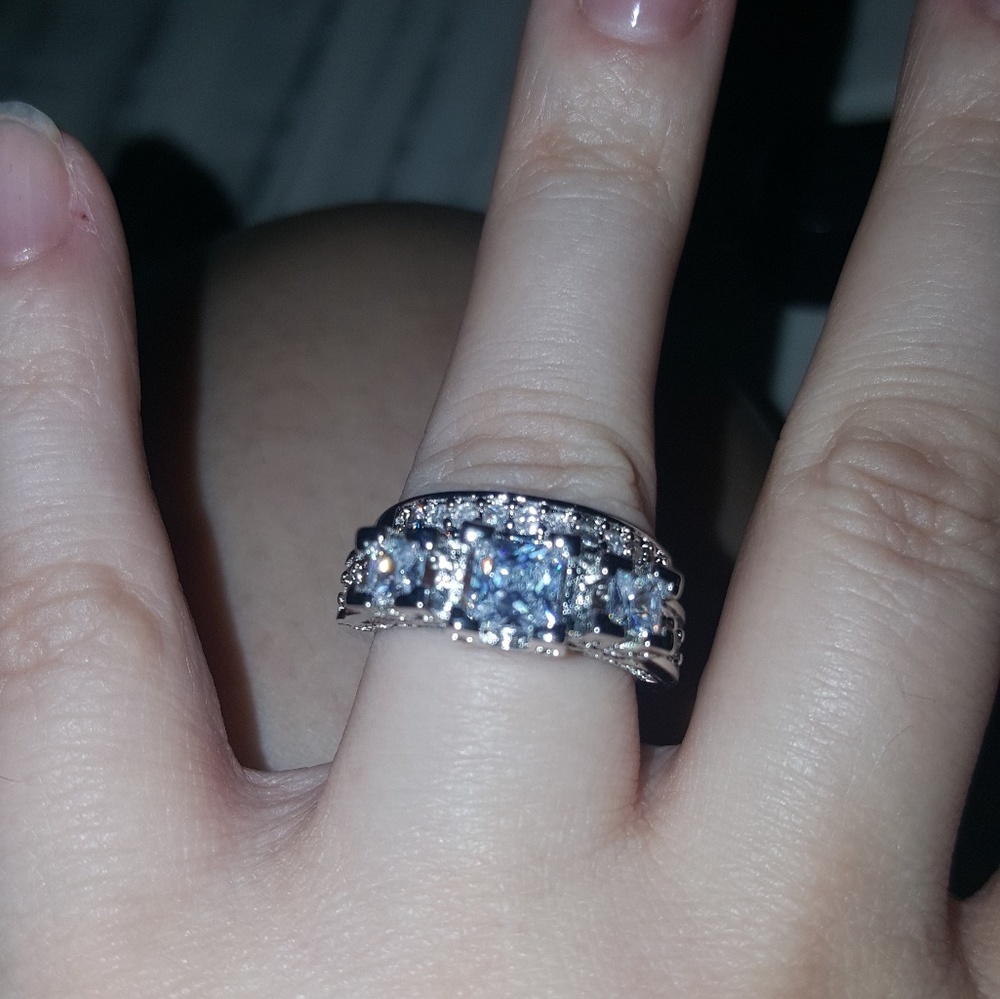 😍2 Pc Princess Cut😍Size 10 - Picture 2 of 8
